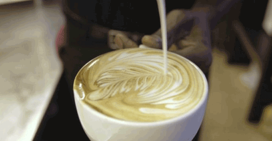 Kahve kreması
Zararlı içerik: Titanyum dioksit, trans yağlar ve şeker