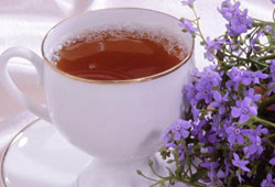 'Bir bardak çay'da rekabet kızışıyor