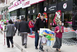 İsmar İstanbul’da üçüncü mağazayı açtı