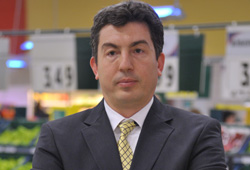 Tesco Kipa Hukuk Direktörü Hüseyin Topuzoğlu oldu