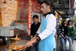 Kaldırımda döner satışına yasak