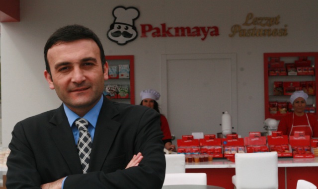 Pakmaya YZBde Lezzet Pastanesi kurdu