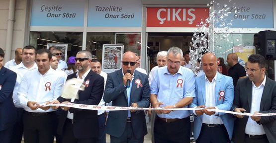 Onur Market yeni bir şube daha açtı