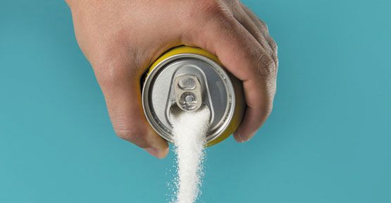 Şekerli içecek kanser riskini arttırıyor