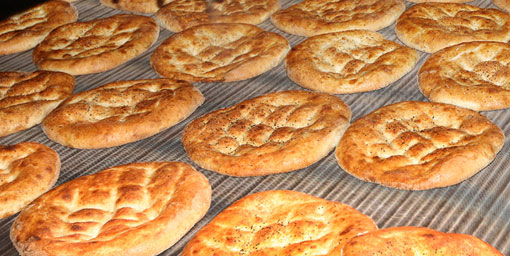 İstanbullu Ramazan pidesini zamlı yiyecek!