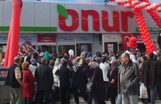 Onur Trakya’da büyümeye devam ediyor