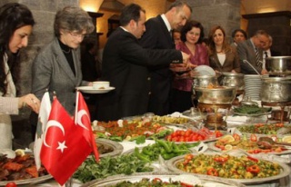 Üç mutfak Sahan'da bir araya geldi