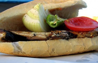 Şenlik eşliğinde ‘balık ekmek’ kampanyası