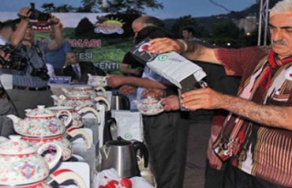 Rize'de sıradışı 'çay demleme' yarışması