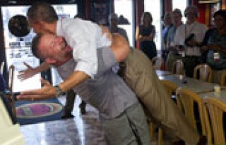 Pizzacı Obama'yı uçurdu!