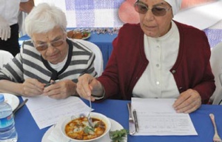 Bayat ekmekten muhteşem lezzetler çıktı