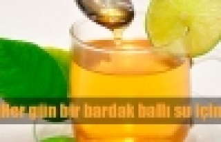 Bir bardak ballı su iyi gelir