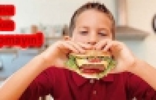 Ergenlikte yağlı beslenme riski artırıyor