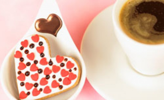 Sevgililer Günü'ne özel aşk kurabiyeleri