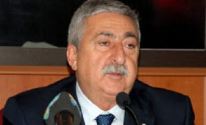 Harcamayın demek kriz çıkarır!