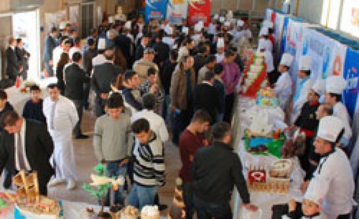 Geleneksel #8220;Eksper Sokak Günleri#8221; renkli geçti