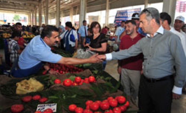 Beylikdüzünde halk pazarı teşekkürü