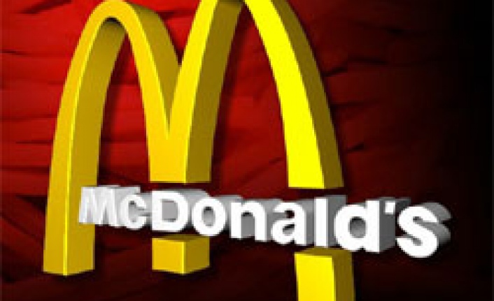 Hamburgerden fare kuyruğu çıktı!